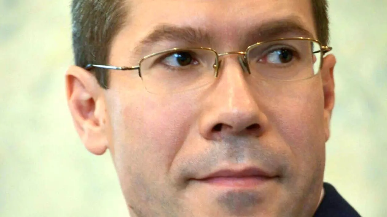 Dacian Cosmin Dragoș