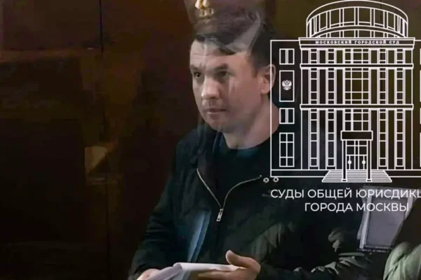 Blogger rus care l-a numit pe Putin „criminal de război”, internat la psihiatrie