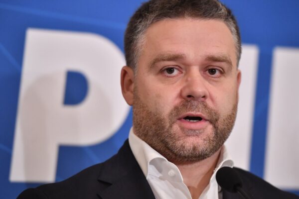 Ciucu, despre negocierile pentru un guvern tehnocrat: „S-au avansat niște nume”