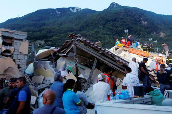 Cutremur de 4,7 lângă Napoli: Clădiri prăbușite și mai mulți răniți