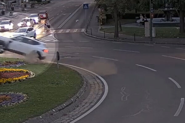Șoferul care a ucis doi oameni la Brașov a fost reținut
