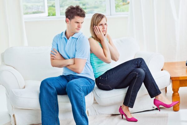 Căsătoria schimbă relația? Lucrurile care apar după ce dispare entuziasmul nunții