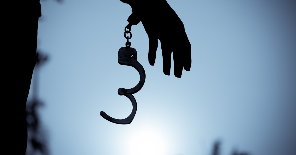 150 de deținuți au discutat cu angajatorii la bursa locurilor de muncă din Arad