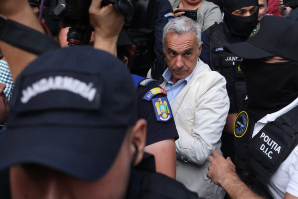 Cazul Călin Georgescu: ce au stabilit instanțele și de ce au diferit deciziile privind arestul