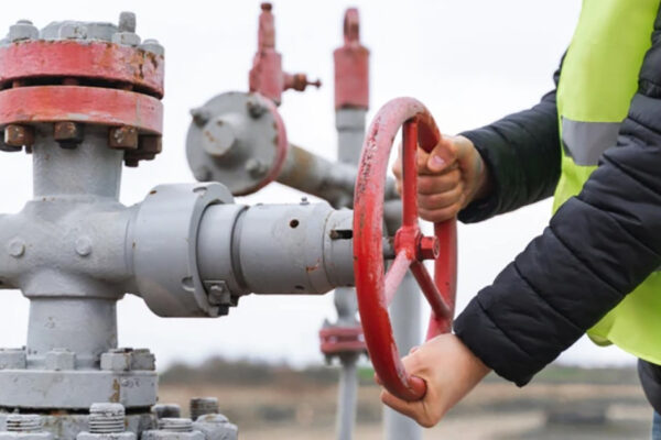 Gazele depășesc 97 de euro/MWh în Europa, pe fondul rezervelor reduse înaintea iernii