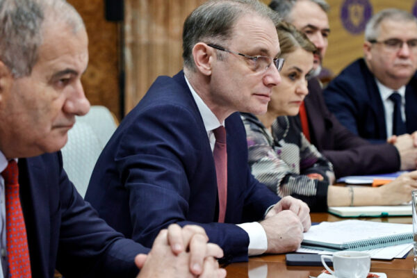 Luca Niculescu solicită accelerarea măsurilor pentru PNRR înaintea deciziilor din noiembrie