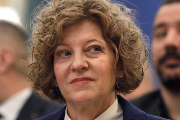 Oana Gheorghiu acuză PSD de mesaje contradictorii despre deficitul bugetar